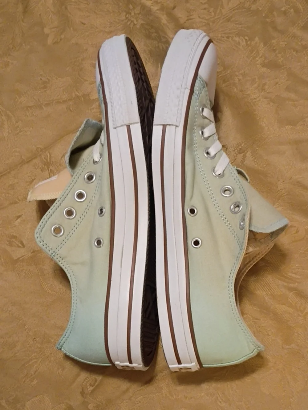 CONVERSE Limited Edition All Star Low Top Light Green Men's 9.5 Women's 11